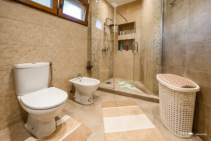 Stunning House with Sea View and Pool for Sale